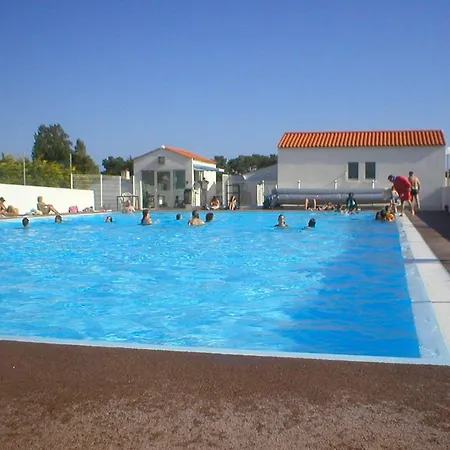 Maison T2 Proche Mer, Piscine Chauffee Et Tennis - Fr-1-231-312 *