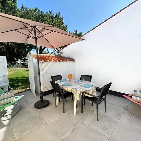 Hébergement de vacances Maison T2 Proche Mer, Piscine Chauffee Et Tennis - Fr-1-231-312 *